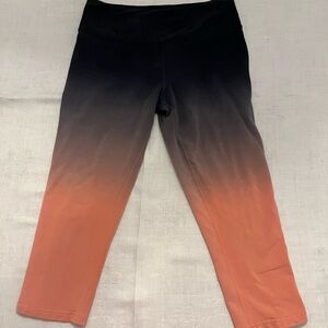 Nike Dri-Fit Women's Workout Leggings Cropped Ombré Pink Black Size Medium